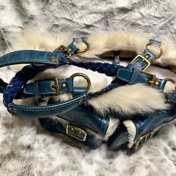 Coach Teal Leather Shoulder Bag with Cream Fur Trim - Picture 7 of 11